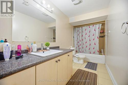 67 Olde Town Road, Brampton, ON - Indoor Photo Showing Bathroom