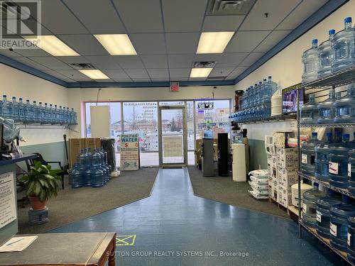 201 - 719 Central Parkway, Mississauga, ON 