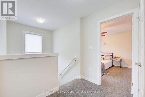 996 - 996 West Village Square, London North, ON - Indoor Photo Showing Other Room