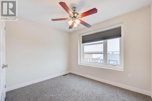 996 - 996 West Village Square, London North, ON - Indoor Photo Showing Other Room