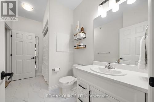 63 Athabaska Drive, Belleville (Thurlow Ward), ON - Indoor Photo Showing Bathroom