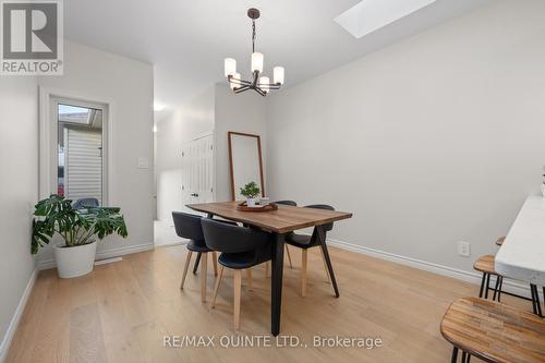 63 Athabaska Drive, Belleville (Thurlow Ward), ON - Indoor Photo Showing Dining Room