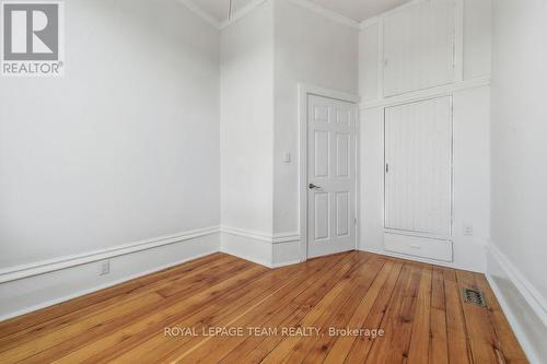 4 Elgin Street W, Arnprior, ON 