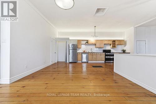 4 Elgin Street W, Arnprior, ON 