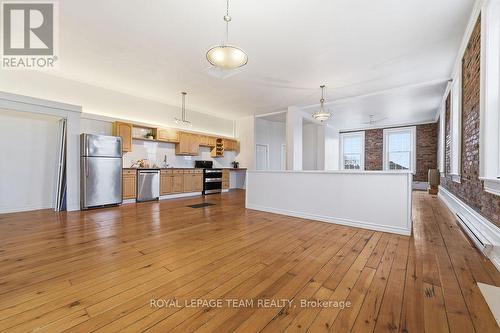 4 Elgin Street W, Arnprior, ON 