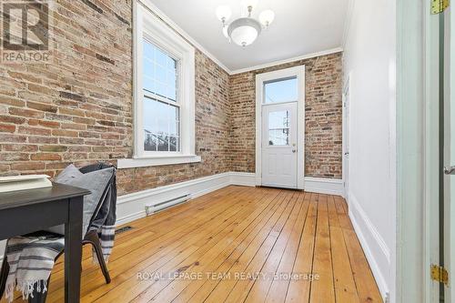 4 Elgin Street W, Arnprior, ON 