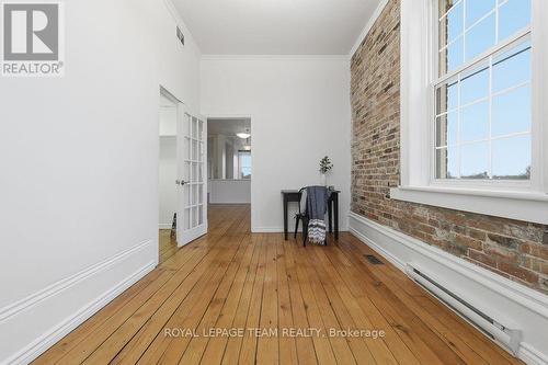 4 Elgin Street W, Arnprior, ON 