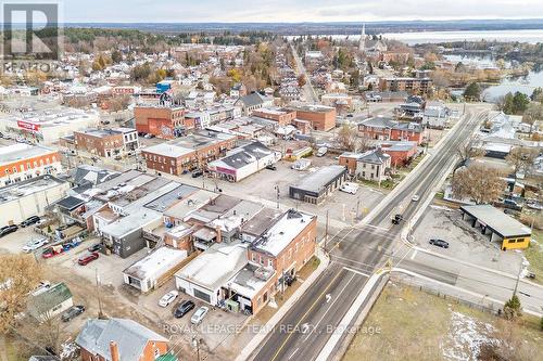 4 Elgin Street W, Arnprior, ON 