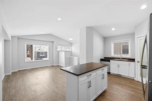 496 Hethrington Ave, Winnipeg, MB 