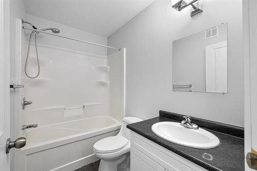 496 Hethrington Ave, Winnipeg, MB 