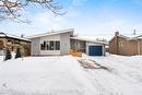 22 Canna Blvd, Winnipeg, MB 