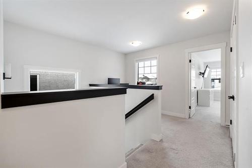 56 William Tweed Te, Winnipeg, MB 