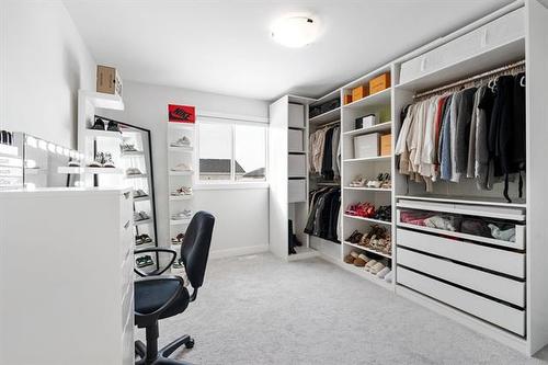 56 William Tweed Te, Winnipeg, MB 