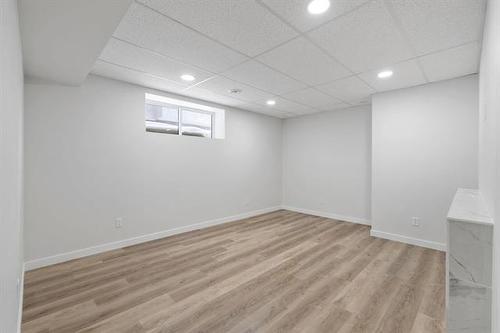 56 William Tweed Te, Winnipeg, MB 