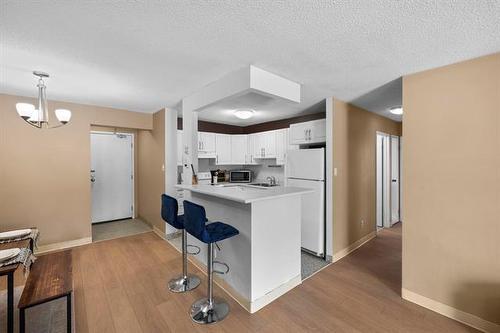 212-470 Kenaston Blvd, Winnipeg, MB 