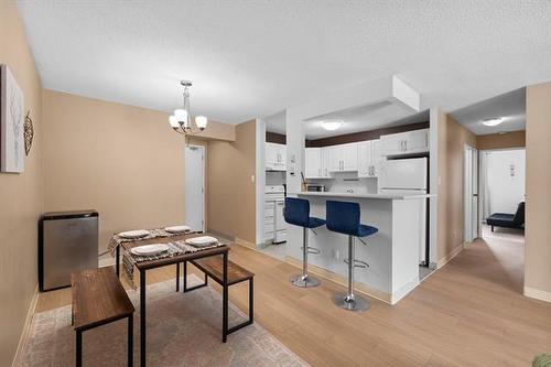 212-470 Kenaston Blvd, Winnipeg, MB 