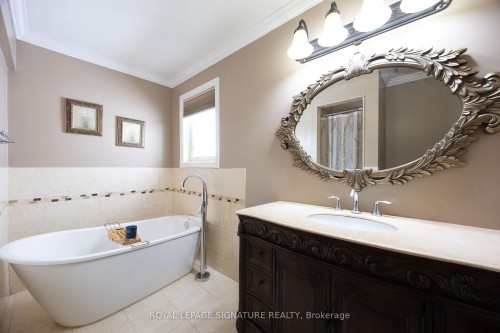 67 Penvill Trail, Barrie, ON - Indoor Photo Showing Bathroom