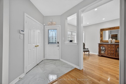 67 Penvill Trail, Barrie, ON - Indoor Photo Showing Other Room