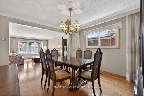 52A Gooderham Drive, Toronto, ON - Indoor Photo Showing Dining Room