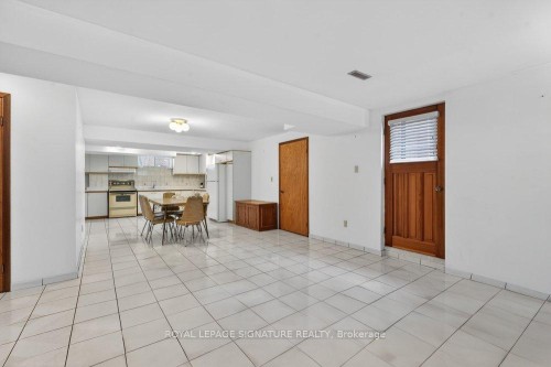 52A Gooderham Drive, Toronto, ON - Indoor