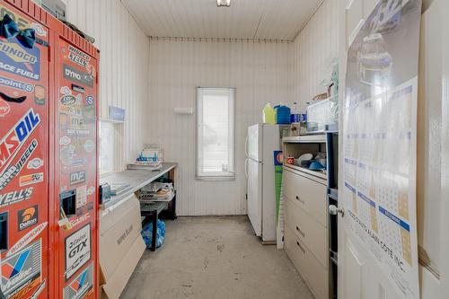 Garage - 109 Av. Fiset, Donnacona, QC - Indoor