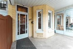 205 MARKHAM STREET  Toronto, ON M6J 2G7