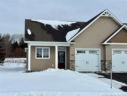 53 Auberry ST  Moncton, NB E1G 5V1