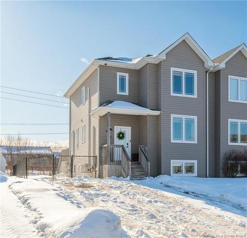 72 Jasmine Cres, Moncton, NB 