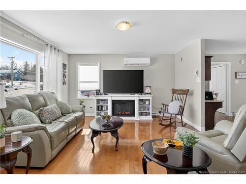 44 Saxon Dr, Quispamsis, NB 