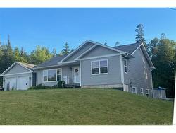 44 Saxon DR  Quispamsis, NB E2G 0E3