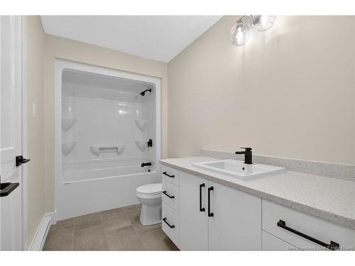 170 Des Eleves St, Dieppe, NB 