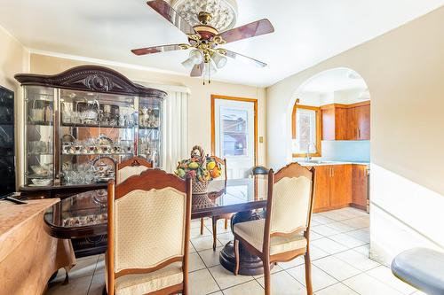 Salle à manger - 11820 Av. Nicolas-Appert, Montréal (Rivière-Des-Prairies/Pointe-Aux-Trembles), QC 