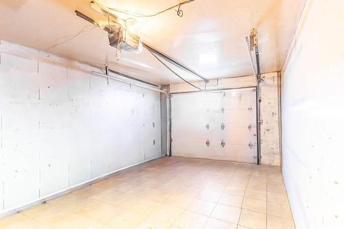 Garage - 11820 Av. Nicolas-Appert, Montréal (Rivière-Des-Prairies/Pointe-Aux-Trembles), QC 