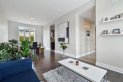 Salon - 13970 Rue Guillaume-Alarie, Mirabel, QC - Indoor Photo Showing Living Room