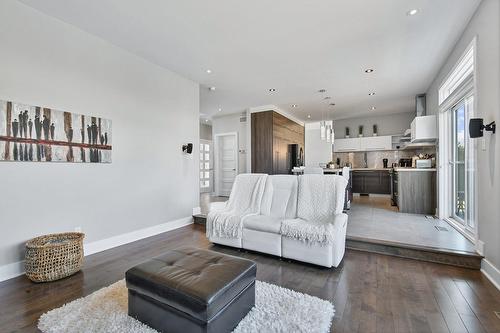Salon - 13970 Rue Guillaume-Alarie, Mirabel, QC - Indoor Photo Showing Living Room