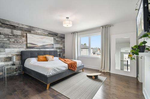 Chambre à coucher principale - 13970 Rue Guillaume-Alarie, Mirabel, QC - Indoor Photo Showing Bedroom