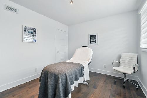 Chambre à coucher - 13970 Rue Guillaume-Alarie, Mirabel, QC - Indoor Photo Showing Bedroom