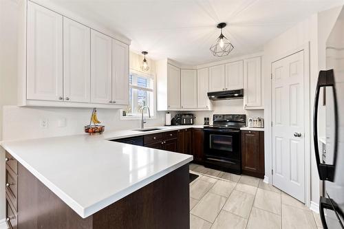 Cuisine - 254 Rue Adrien-Rouleau, Les Coteaux, QC - Indoor Photo Showing Kitchen