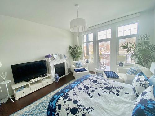 Chambre à coucher principale - 206-284 Ch. Du Bord-Du-Lac-Lakeshore, Pointe-Claire, QC - Indoor Photo Showing Bedroom