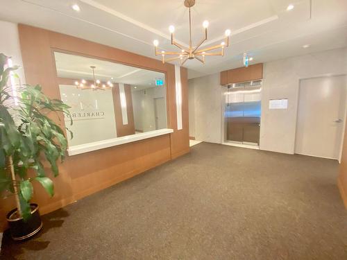 Entrée extérieure - 206-284 Ch. Du Bord-Du-Lac-Lakeshore, Pointe-Claire, QC - Indoor Photo Showing Other Room