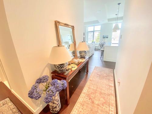 Hall d'entrée/Vestibule - 206-284 Ch. Du Bord-Du-Lac-Lakeshore, Pointe-Claire, QC - Indoor Photo Showing Other Room