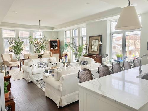 Vue d'ensemble - 206-284 Ch. Du Bord-Du-Lac-Lakeshore, Pointe-Claire, QC - Indoor Photo Showing Other Room