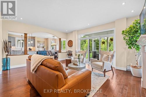228 Mill Pond Place, Kingston (West Of Sir John A. Blvd), ON - Indoor Photo Showing Living Room