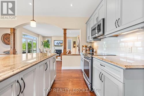 228 Mill Pond Place, Kingston (West Of Sir John A. Blvd), ON - Indoor Photo Showing Kitchen With Upgraded Kitchen