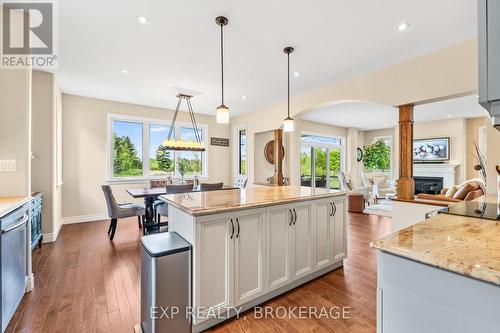 228 Mill Pond Place, Kingston (West Of Sir John A. Blvd), ON - Indoor Photo Showing Kitchen With Upgraded Kitchen
