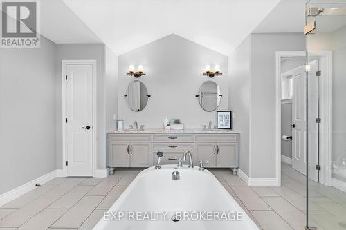 228 Mill Pond Place, Kingston (West Of Sir John A. Blvd), ON - Indoor Photo Showing Bathroom