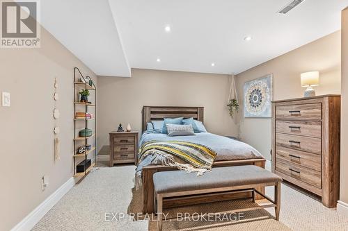 228 Mill Pond Place, Kingston (West Of Sir John A. Blvd), ON - Indoor Photo Showing Bedroom