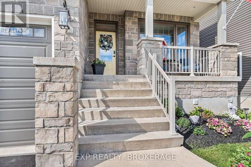 228 Mill Pond Place, Kingston (West Of Sir John A. Blvd), ON - Outdoor With Facade