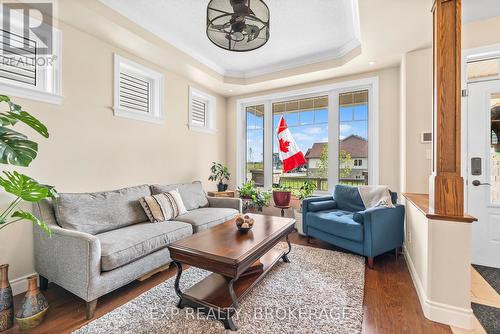 228 Mill Pond Place, Kingston (West Of Sir John A. Blvd), ON - Indoor Photo Showing Living Room