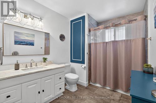 45 Upper Avenue, London North (North N), ON - Indoor Photo Showing Bathroom